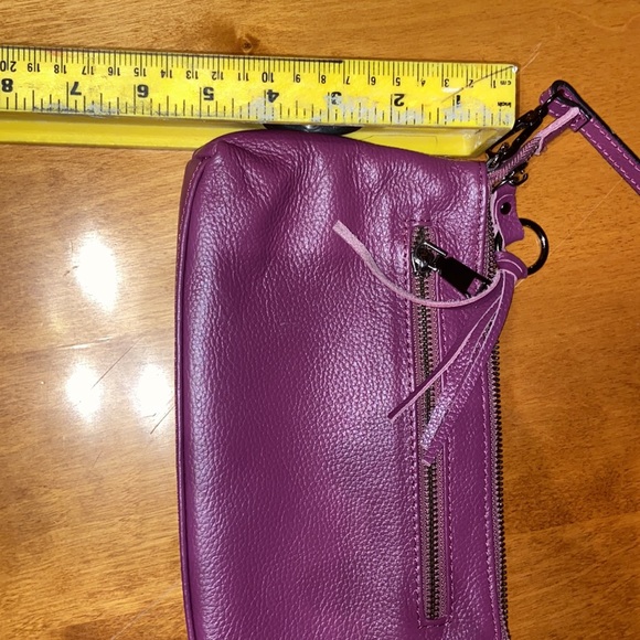 NEW Purple Lecxci Leather crossbody with multiple inside pockets - Picture 6 of 6
